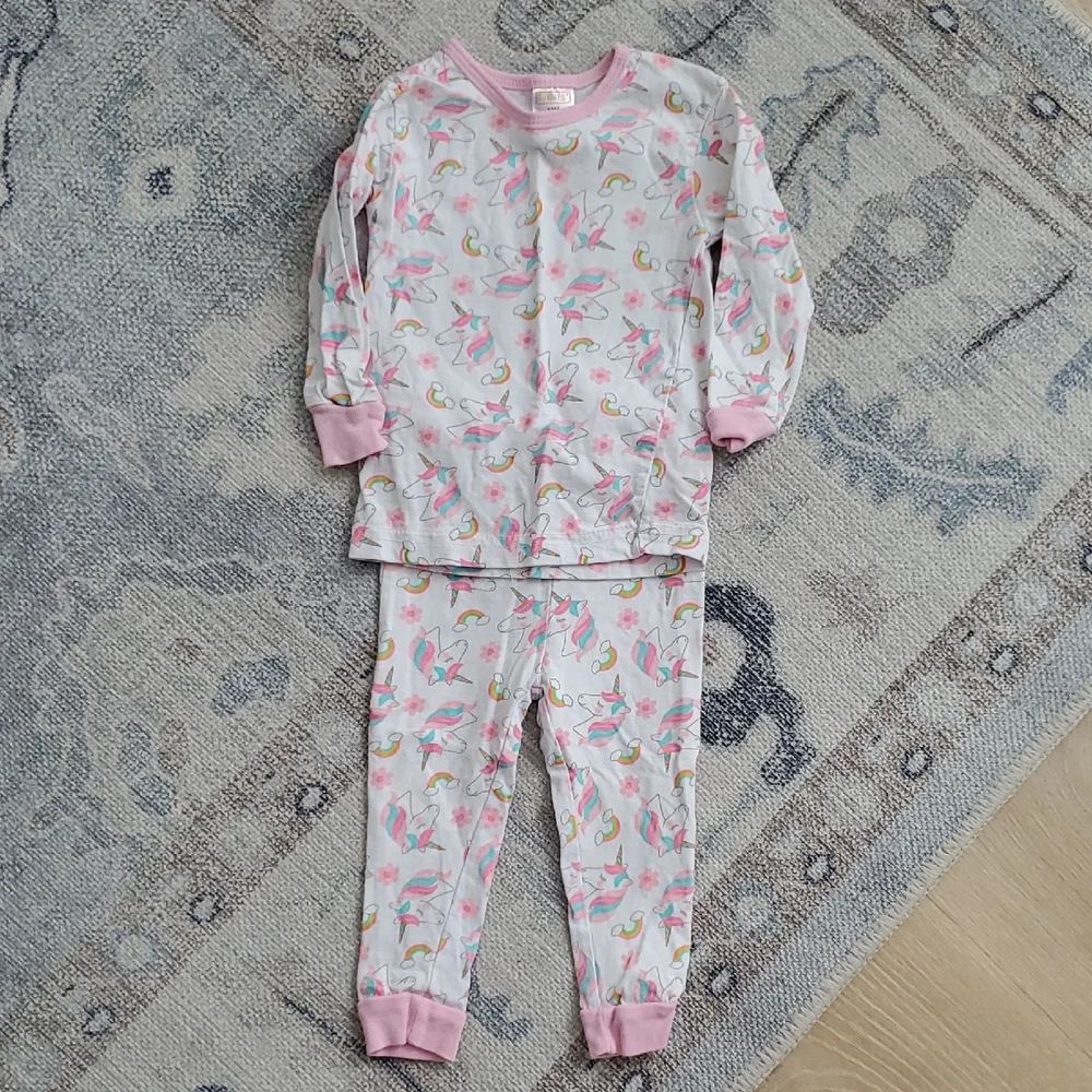 Squiggles Baby Girl Unicorn Rainbow Long Sleeve Top Pants Pajama Set Sz18m